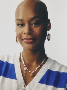 The Hot Seat - Janessa St. Pierre thumbnail