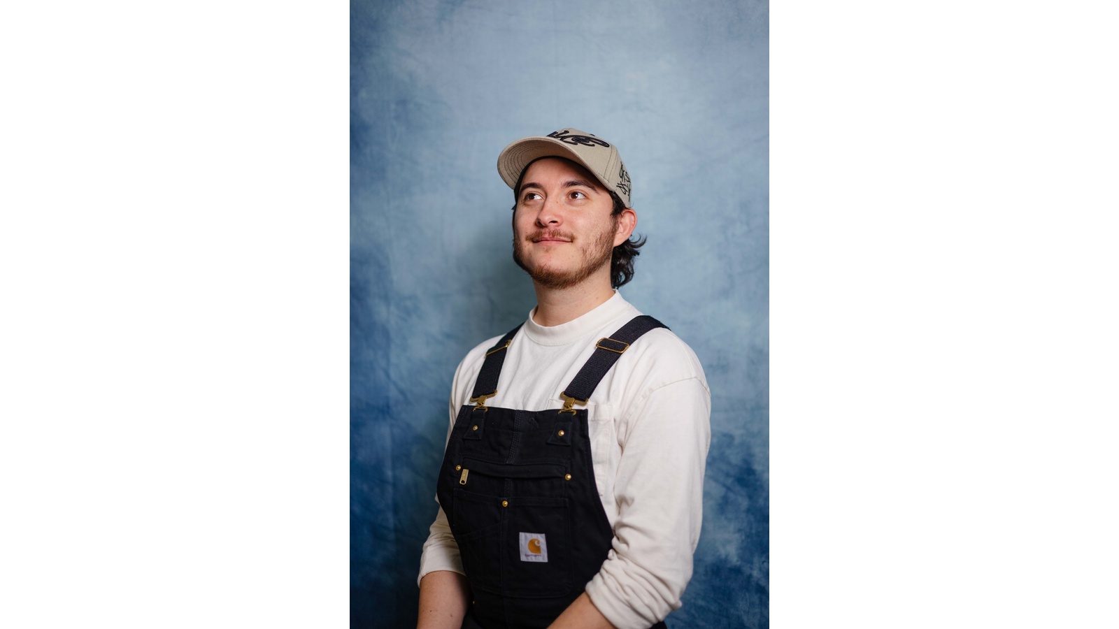 The Hot Seat - Luis Guerra thumbnail